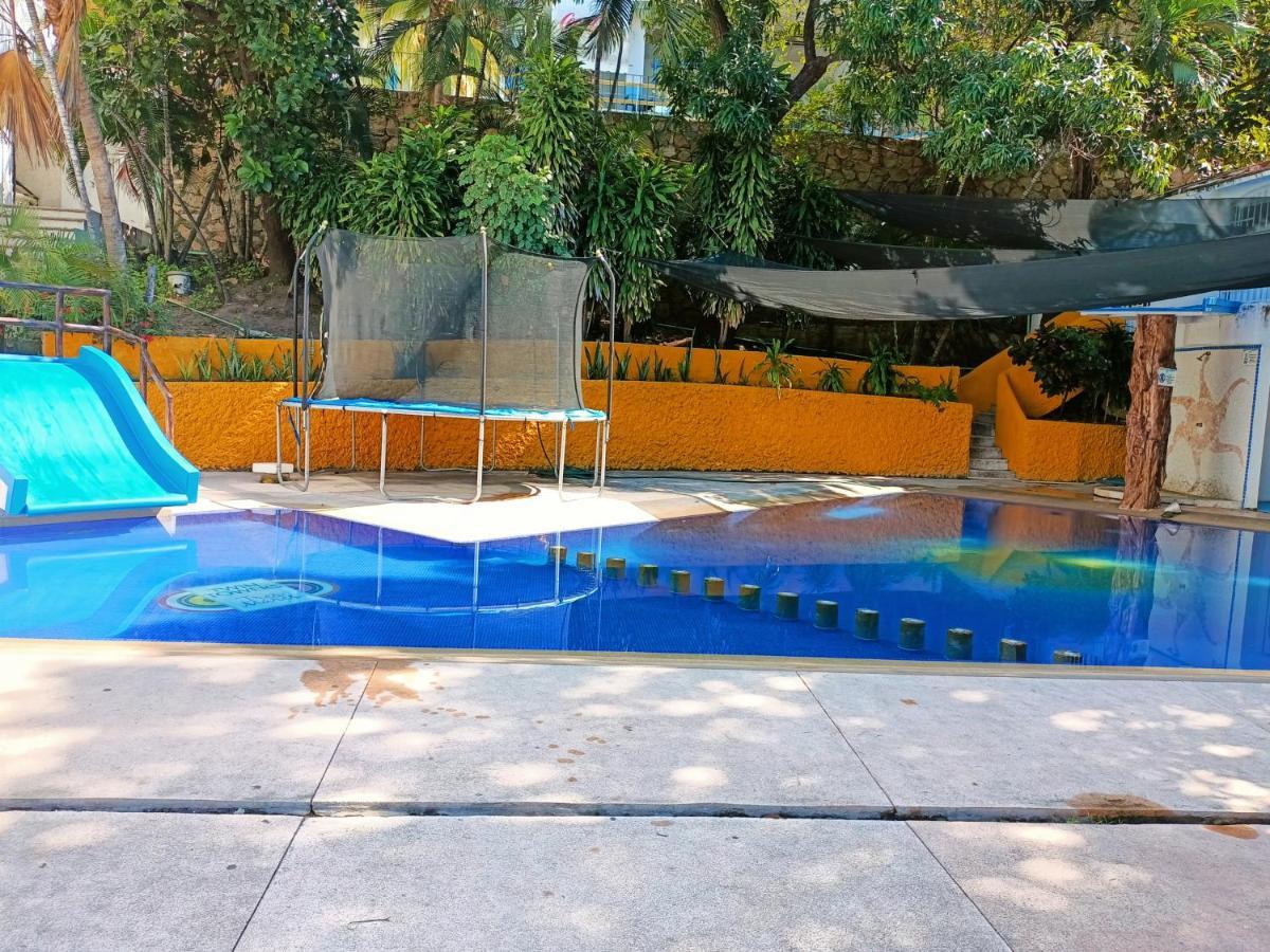 Twin Towers Tres Mares Apartman Acapulco Kültér fotó